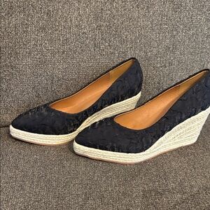 Elegant Black Wedge Espadrilles